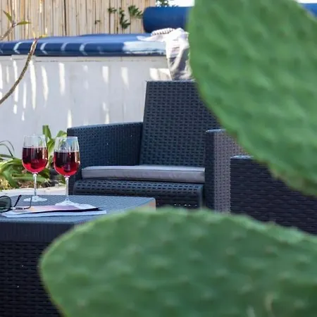 Sunset Garden - Apartment